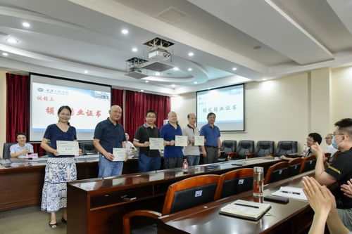 聚焦前沿技術(shù)，助力產(chǎn)業(yè)升級 電子信息學(xué)院成功開展5G關(guān)鍵技術(shù)及行業(yè)應(yīng)用專題培訓(xùn)與影視專業(yè)技術(shù)培訓(xùn)